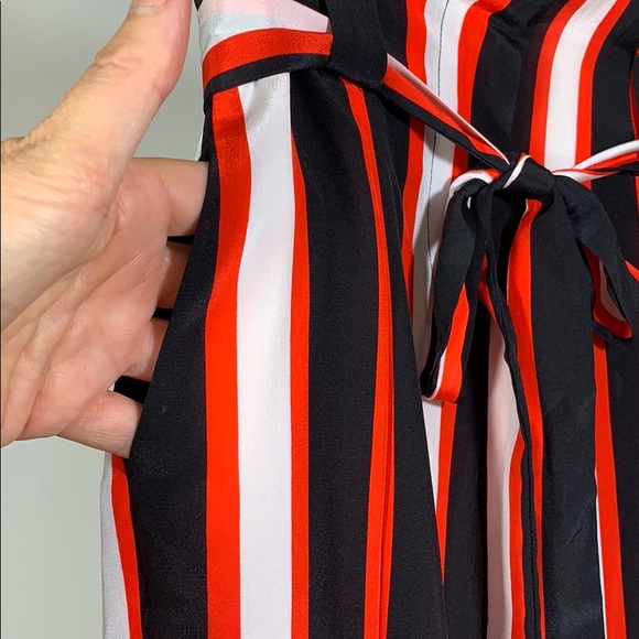 L’AGENCE Samira Stripe Paperbag Waist Pants Size 2 - Picture 7 of 13